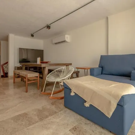 Castillo Grande Bayside Retreat 6br 2 Homes Сasa de vacaciones *